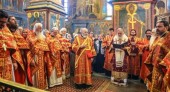 Голова Синодального відділу з монастирів і чернецтва звершив Літургію в Архангельському соборі Московського Кремля