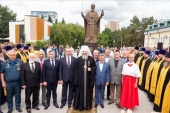 В Новосибирске состоялось открытие памятника святителю Николаю Чудотворцу