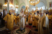 Патриарший визит в Санкт-Петербургскую митрополию и на Валаам. Литургия в Иоанновском монастыре на Карповке