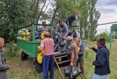 Специальный гуманитарный центр Крымской митрополии выдал более 100 тонн помощи пострадавшим от затопления. Информационная сводка о помощи беженцам (за 10-11 августа 2023 года)