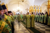 Святейший Патриарх Кирилл совершил утреню всенощного бдения в Троицком соборе Соловецкого монастыря
