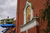 Освящение воссозданной надвратной иконы на Спасской башне Московского Кремля