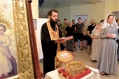 Ковчег с мощами святого Георгия Победоносца принесен в военный госпиталь Краснодара