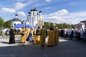 Патриарший экзарх всея Беларуси принял участие в торжествах в честь 25-летия освящения храма святого благоверного Александра Невского города Барановичи