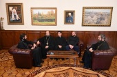 Голова Відділу зовнішніх церковних зв'язків зустрівся з вигнаними із Болгарії представниками Руської Православної Церкви