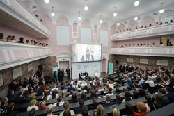 Святіший Патріарх Кирил зустрівся зі студентами Московського педагогічного державного університету