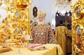 Предстоятель Руської Церкви звершив освячення Воскресенського храму на Смоленському кладовищі Санкт-Петербурга