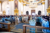 В праздник Казанской иконы Пресвятой Богородицы в столице Татарстана прошли церковные торжества