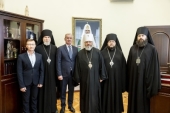 Епархии Кузбасской митрополии подписали соглашение о сотрудничестве с Общественной палатой Кузбасса