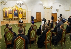 Святіший Патріарх Кирил зустрівся з переможцями та призерами І і ІІ Загальноросійських олімпіад з богослов'я