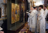 В Рождественский сочельник Святейший Патриарх Кирилл совершил Литургию в Храме Христа Спасителя в Москве
