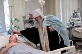 Архиереи поздравили с Рождеством Христовым пациентов госпиталей и больниц