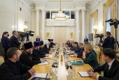 Состоялось расширенное заседание Рабочей группы по взаимодействию Русской Православной Церкви и МИД России