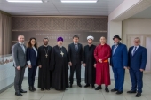 Глава Красноярской митрополии принял участие во встрече губернатора с лидерами традиционных конфессий региона