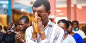 В Уганді ісламські фанатики по-звірячому вбили подружжя, яке прийняло християнство, за відступництво від ісламу