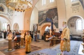 Председатель Синодального отдела по монастырям и монашеству совершил Литургию в Марфо-Мариинской обители милосердия г. Москвы