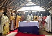 Епископ Зарайский Константин совершил Литургию в строящемся Никольском храме в Танзании