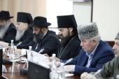 Представители Церкви приняли участие во встрече с полномочным представителем Президента РФ в Северо-Кавказском федеральном округе