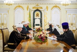Святейший Патриарх Кирилл встретился с руководством Духовного собрания мусульман России