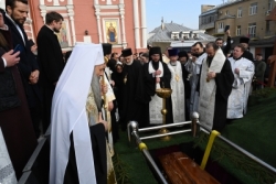 На Сербському Подвір'ї в Москві відбулося поховання єпископа Моравицького Антонія