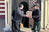 Орловская епархия передала луганским детям 300 килограммов сладостей и круп