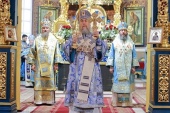 В праздник Благовещения Пресвятой Богородицы глава Казахстанского митрополичьего округа совершил Литургию в Успенском кафедральном соборе г. Астаны