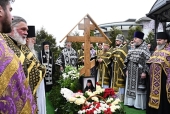 На Сербському подвір'ї в Москві звершили поминання єпископа Антонія (Пантеліча)