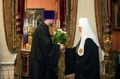 Святіший Патріарх Кирил провів робочу зустріч із головою правління Фонду «Коло добра» протоієреєм Олександром Ткаченком