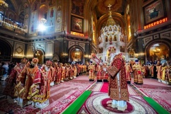 Ο Αγιώτατος Πατριάρχης Κύριλλος τέλεσε τον Εσπερινό της Αγάπης στον ιερό καθεδρικό ναό του Σωτήρος Χριστού στη Μόσχα