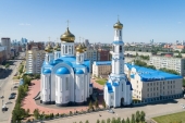 В Неделю о Фоме глава Казахстанского митрополичьего округа совершил Литургию в Успенском кафедральном соборе Астаны