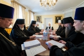 Святіший Патріарх Кирил відвідав Новодівочий ставропігійний монастир і очолив засідання Архієрейської ради Московської митрополії