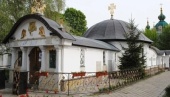 В Киеве ночью снесли Десятинный храм