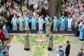 Патріарший екзарх усієї Білорусі очолив престольне свято в Успенському Жировицькому монастирі