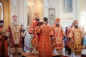 Председатель Отдела внешних церковных связей возглавил Литургию в кафедральном соборе Ростова-на-Дону