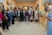 При поддержке Синодального отдела по благотворительности в Переславле-Залесском открылась фотовыставка о мирных жителях Донбасса