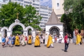 Патриарший экзарх всея Беларуси возглавил престольный праздник в Петропавловском соборе Минска