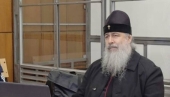 Наместника Святогорской лавры митрополита Арсения почти месяц незаконно удерживают в заключении на Украине
