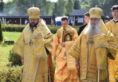 Во Владимирском монастыре на истоке Днепра прошли торжества по случаю престольного праздника и Дня Крещения Руси
