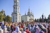 Під час Всеросійської хресної ходи вже понад 600 тисяч віруючих вклонилися московському списку Казанської ікони Божої Матері