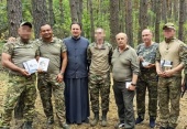 Заместитель председателя Издательского Совета с группой писателей посетил воинские подразделения в Курской области