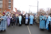 Масштабный крестный ход состоялся в День народного единства в столице Карелии