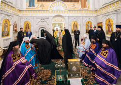 Наречение архимандрита Николая (Пашкова) во епископа Георгиевского, архимандрита Сергия (Зайчикова) во епископа Алапаевского и архимандрита Серафима (Лопухова) во епископа Ейского