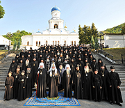 Патриарший визит на Украину. День четвертый. Встреча с братией Святогорской лавры.
