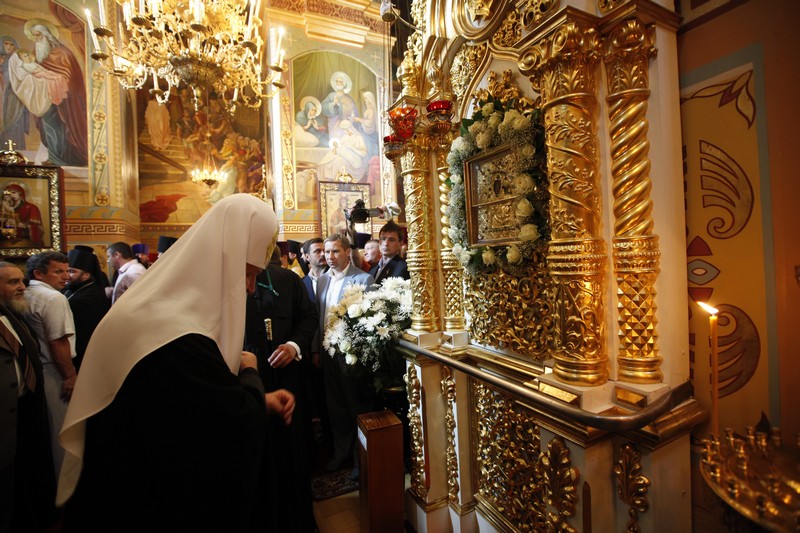 Патриарший визит на Украину. День восьмой. Посещение Зимненского Успенского женского монастыря