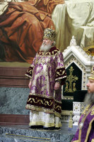Святейший Патриарх Алексий совершил Божественную литургию в храме Христа Спасителя