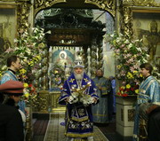 Архиепископ Истринский Арсений возглавил праздничные богослужения в Донском монастыре столицы