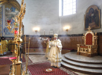 Предстоятель Русской Православной Церкви совершил Божественную литургию в Николо-Угрешском монастыре