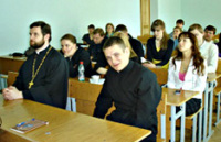 Телемост по вопросам социальной работы молодежи провели студенты Санкт-Петербурга и Томска