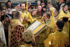 Патриаршее служение накануне праздника в честь Новомучеников и исповедников Российских