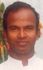 Свыше 10 тысяч человек проводили в последний путь убитого на Шри-Ланке католического священника